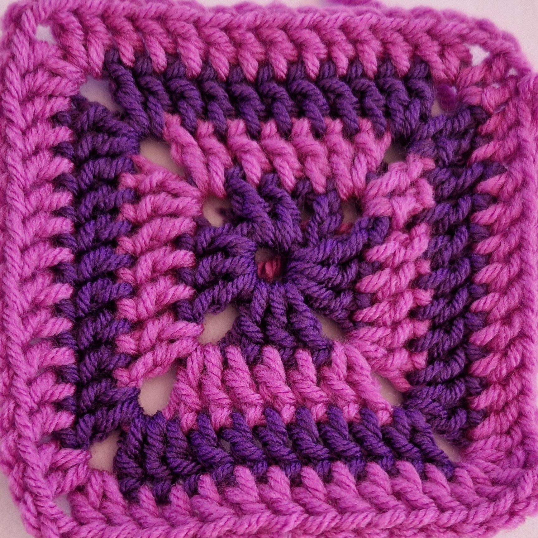 Pink and purple concentric square