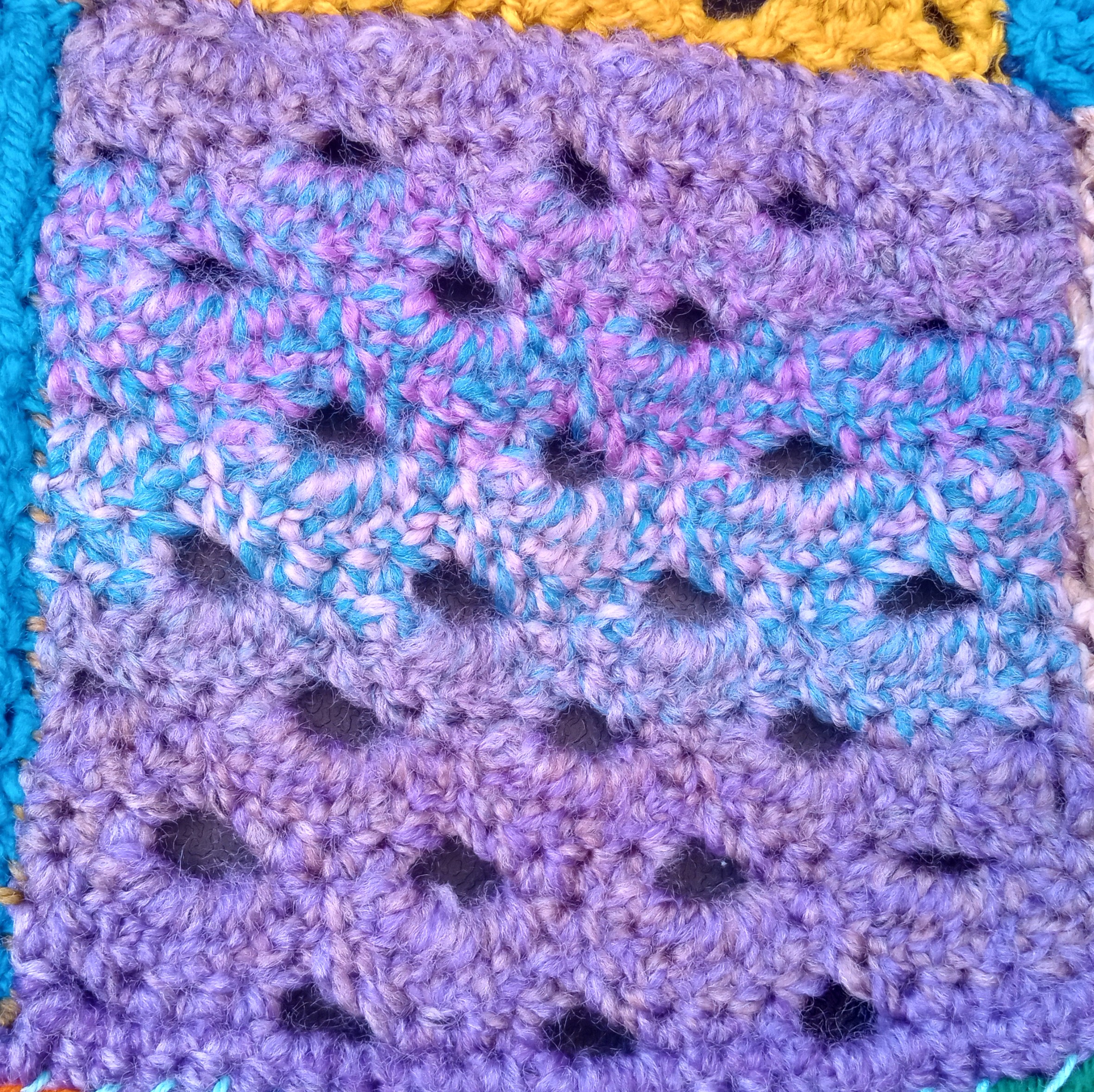 Shell pattern in variegated purple